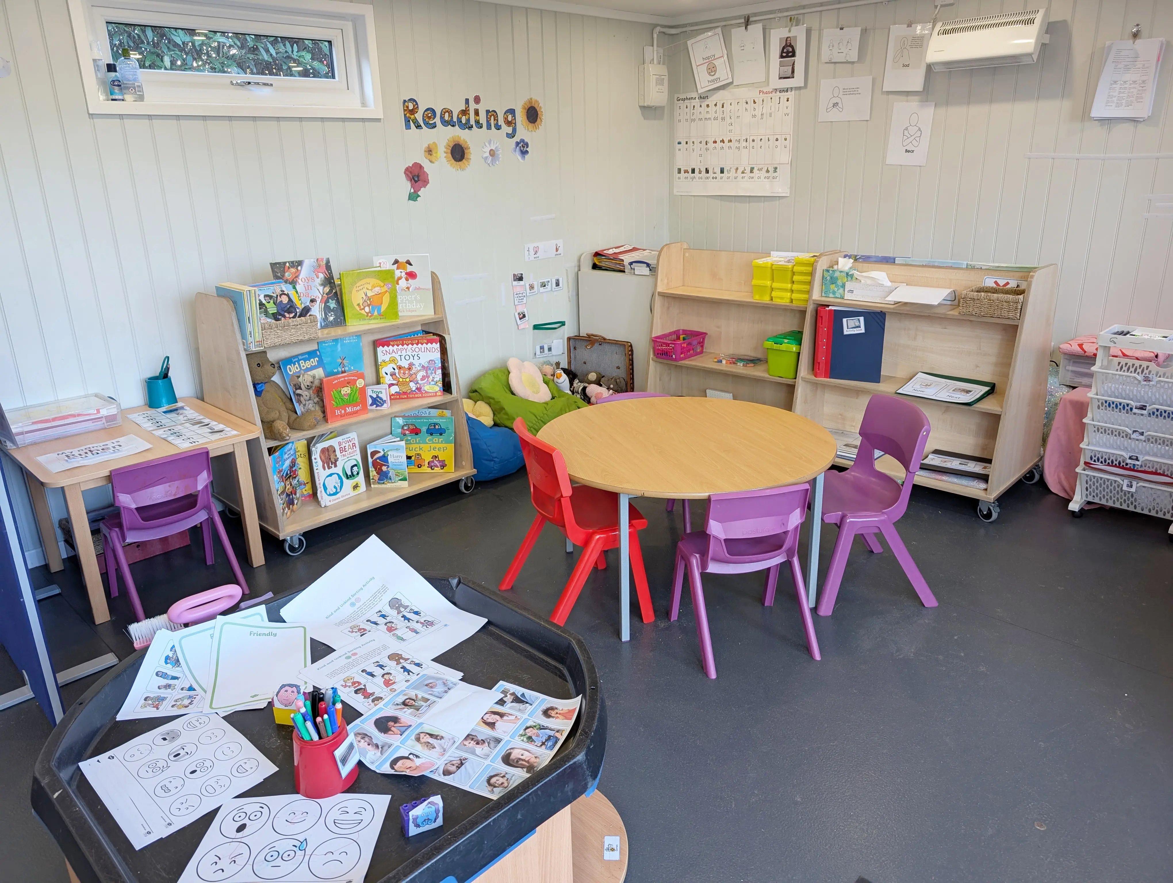 Cabins for Schools - Oakridge School 8m x 4m Marley Infant school classroom