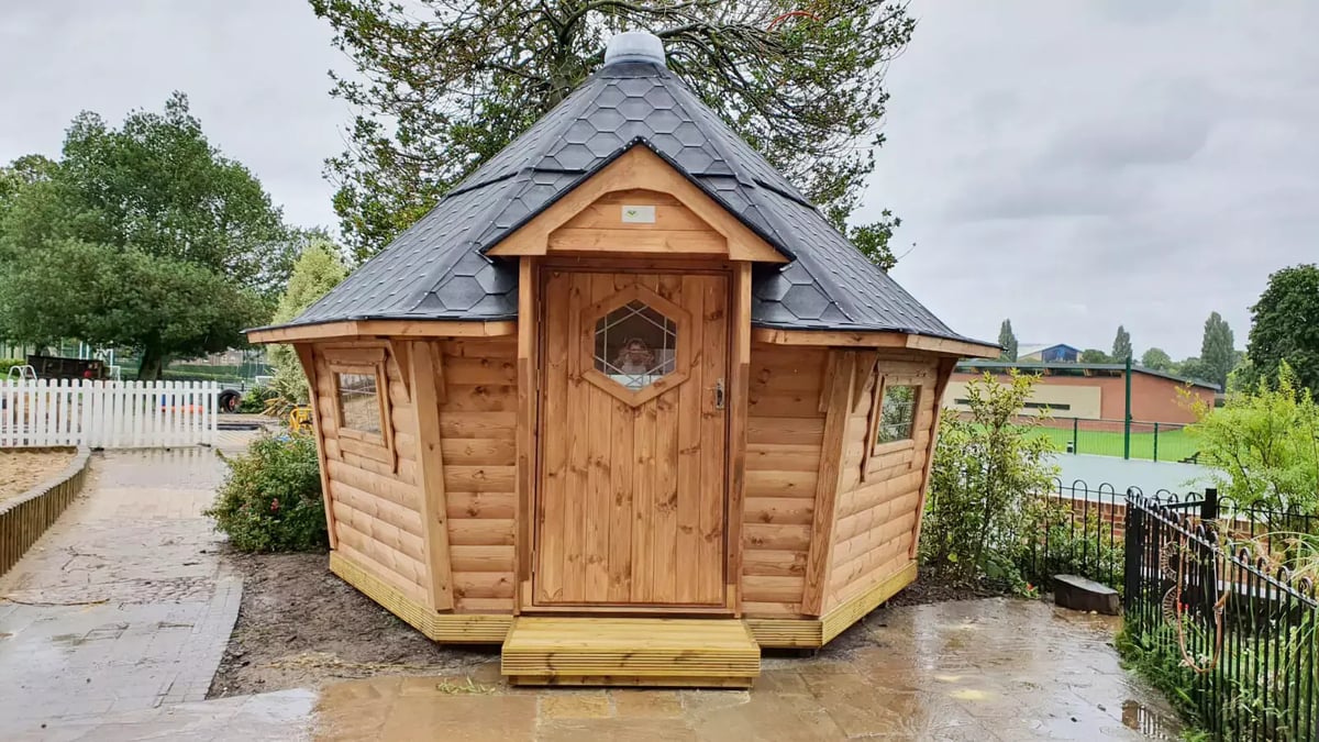 cabins for schools log cabin for ourdoor learning 