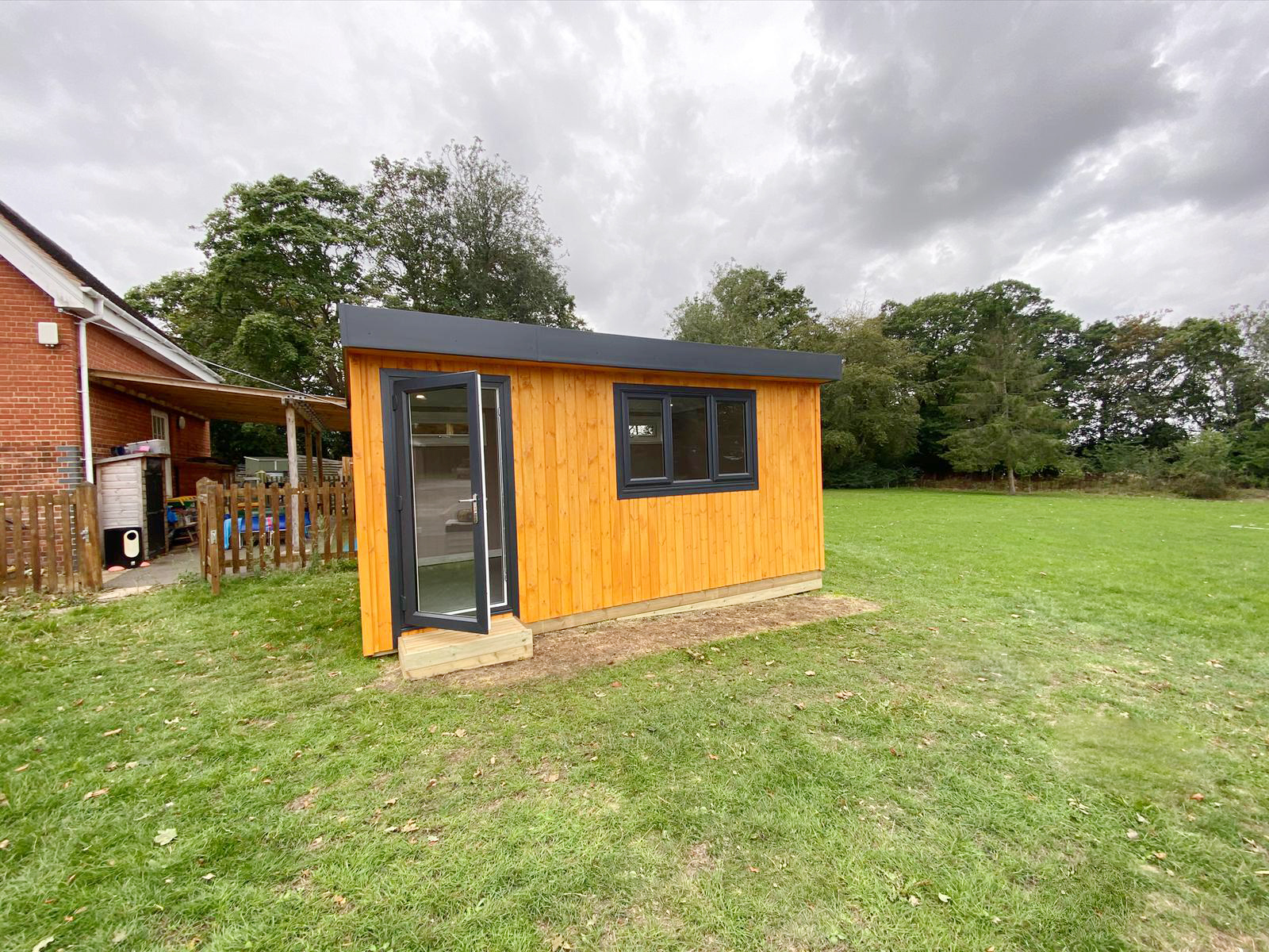 Cabins For Schools - Messing Primary 5m x 3m - Redwood - Andy,Adam,Josh_02